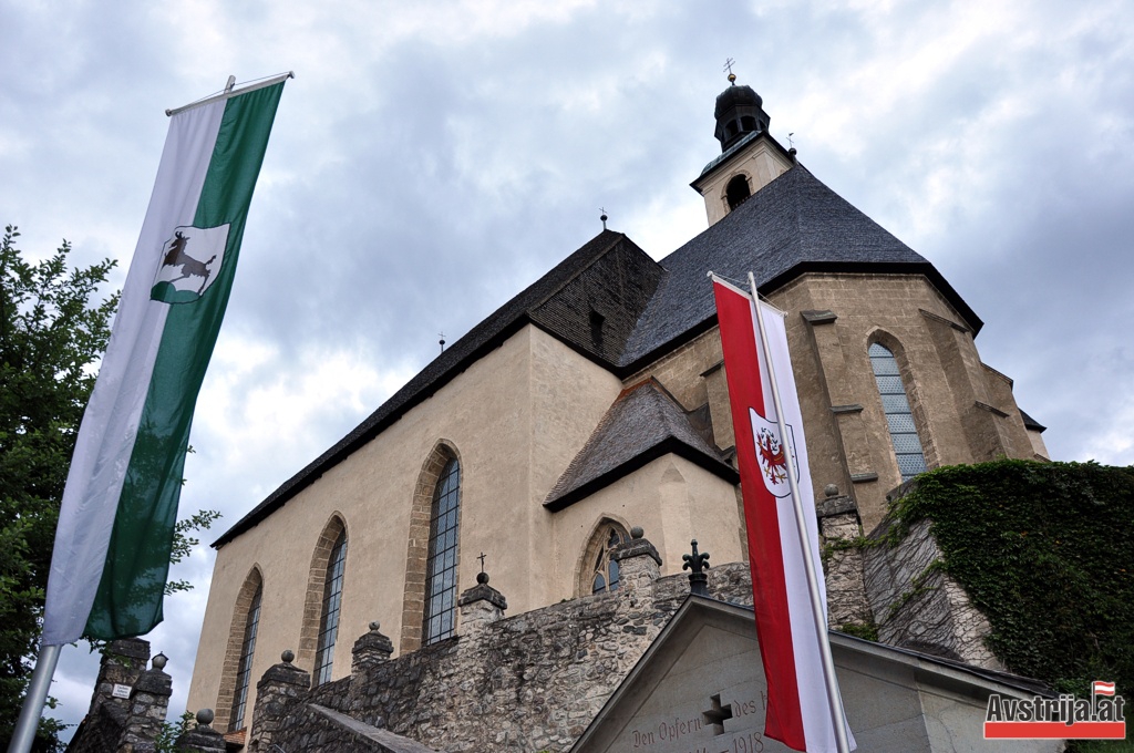 Приходская церковь Андрея Первозванного в городе Китцбюэль, Австрия