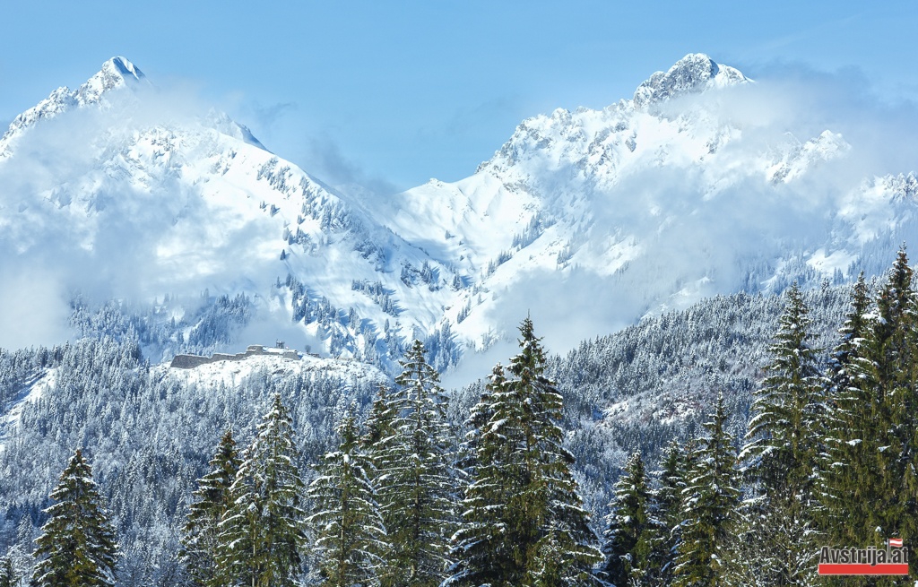 Зимний горный пейзаж Тироля, Австрия