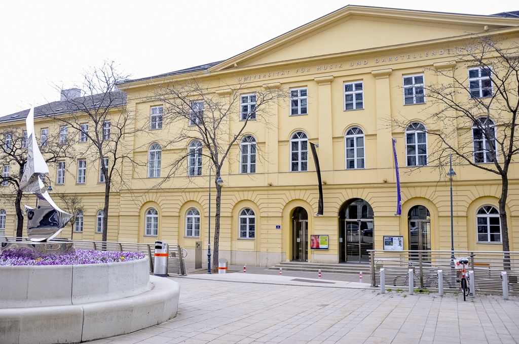 Венский университет музыки и изобразительного искусства