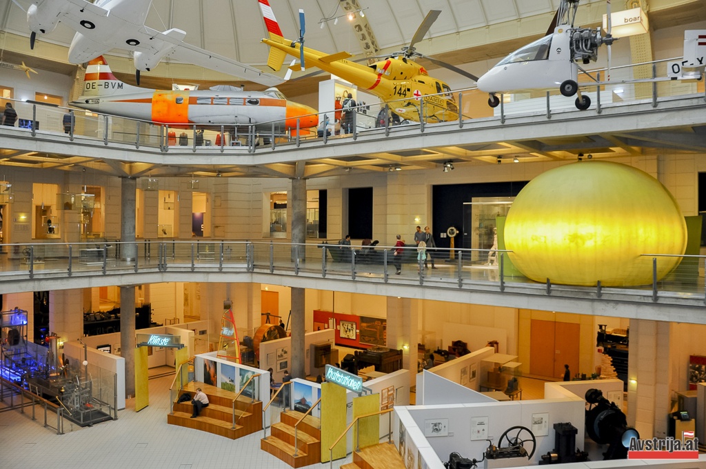 Гостей технического музея в Вене ожидают три этажа с самыми разными экспонатами