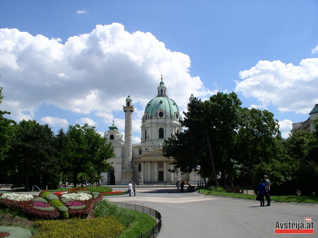 Рессельпарк і Карлскірхе